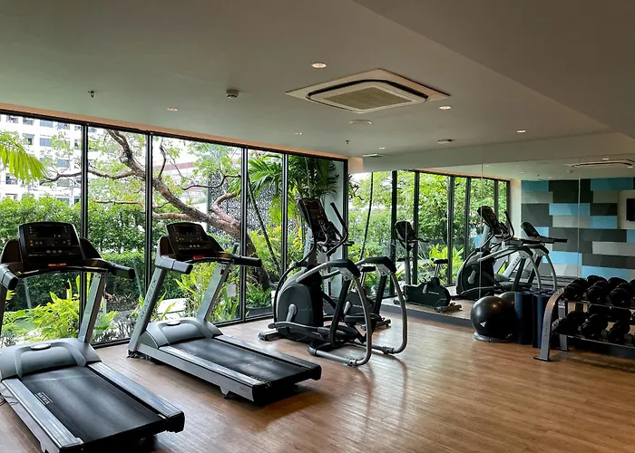 Express Soi Soonvijai By Ihg 4* Bangkok